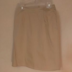 Banana republic knee length beige skirt